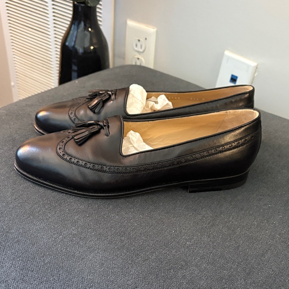 Gucci Black Leather Loafers with Tassels - Picture 4 of 6